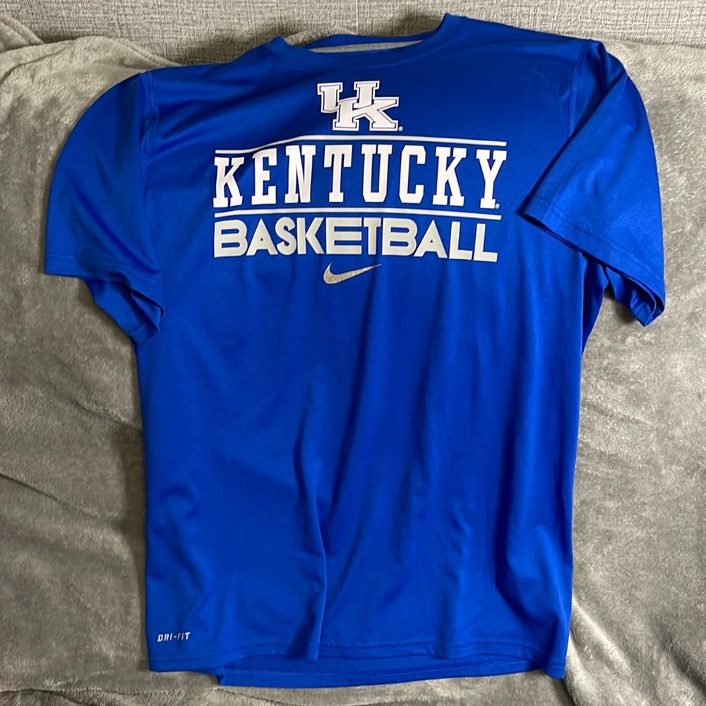 University of Kentucky Nike dri-fit tee shirt